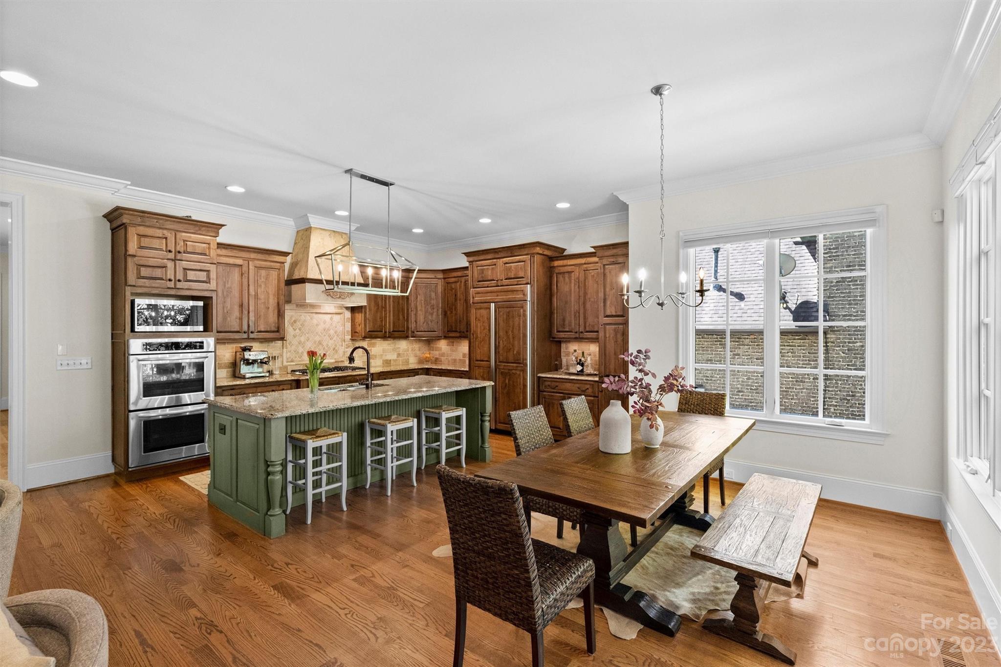 312 Wellingshire Court Matthews NC 28105
