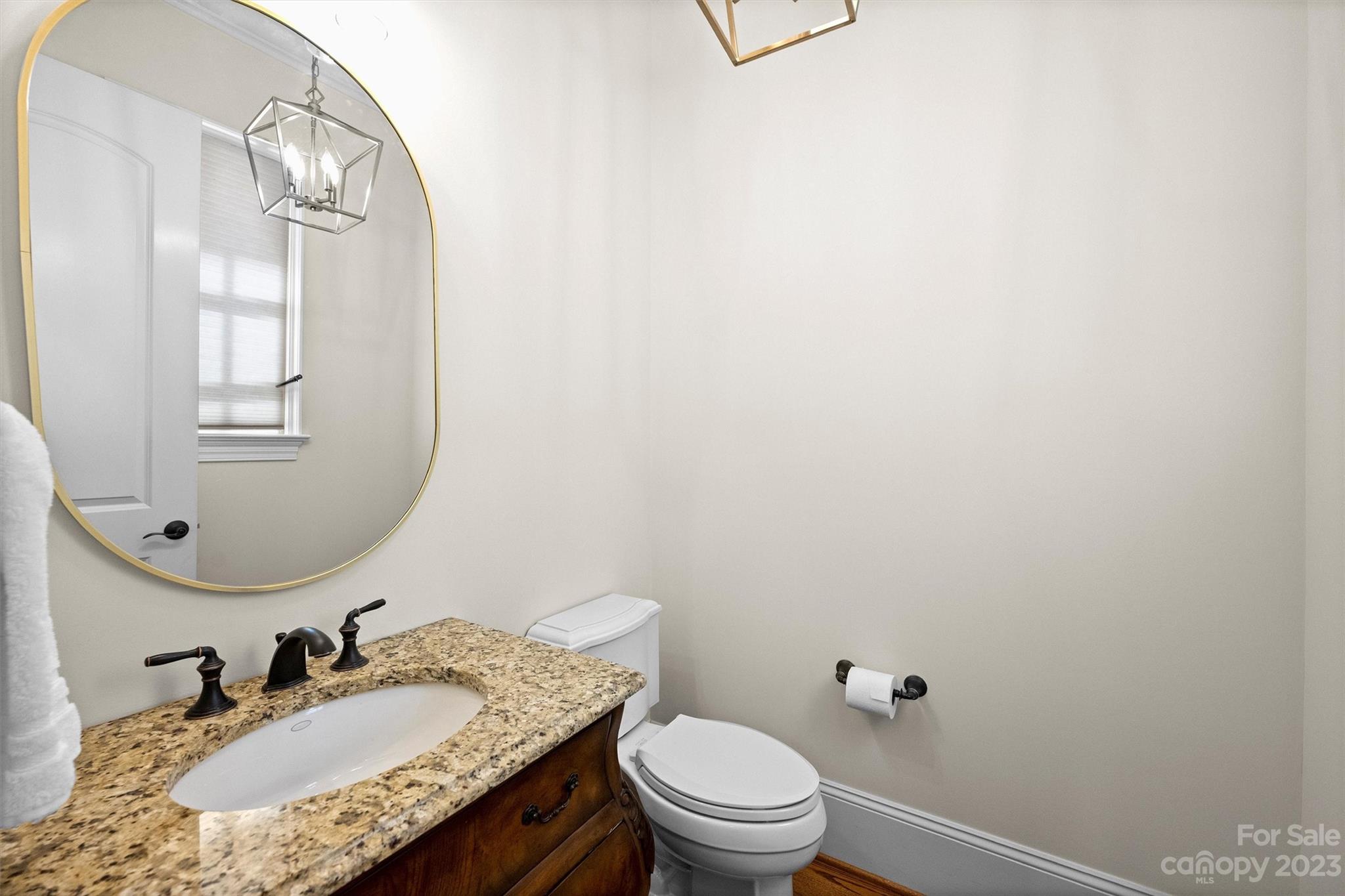 312 Wellingshire Court Matthews NC 28105