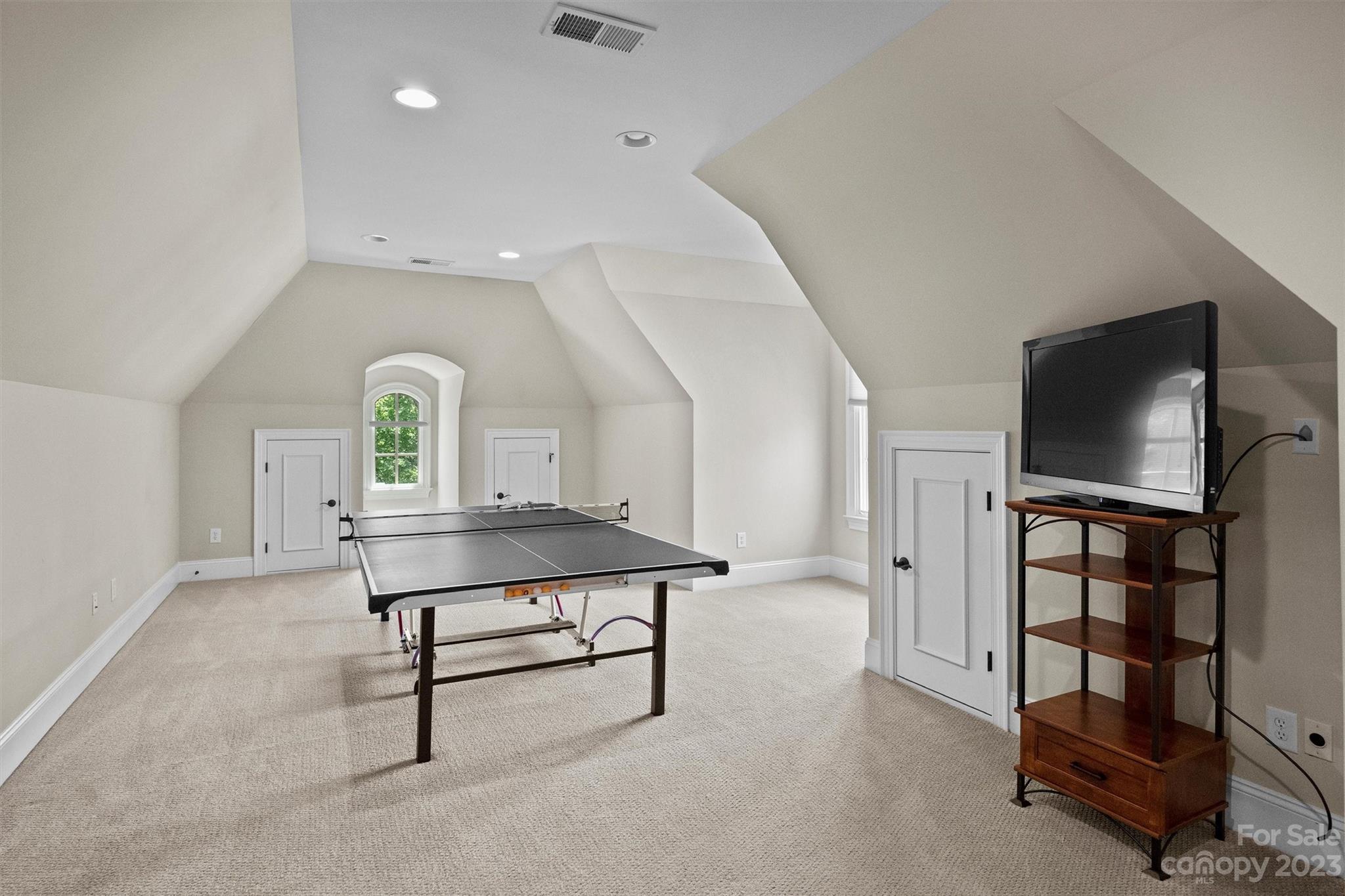 312 Wellingshire Court Matthews NC 28105