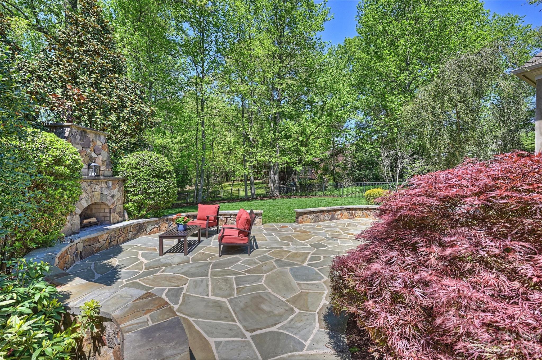 312 Wellingshire Court Matthews NC 28105