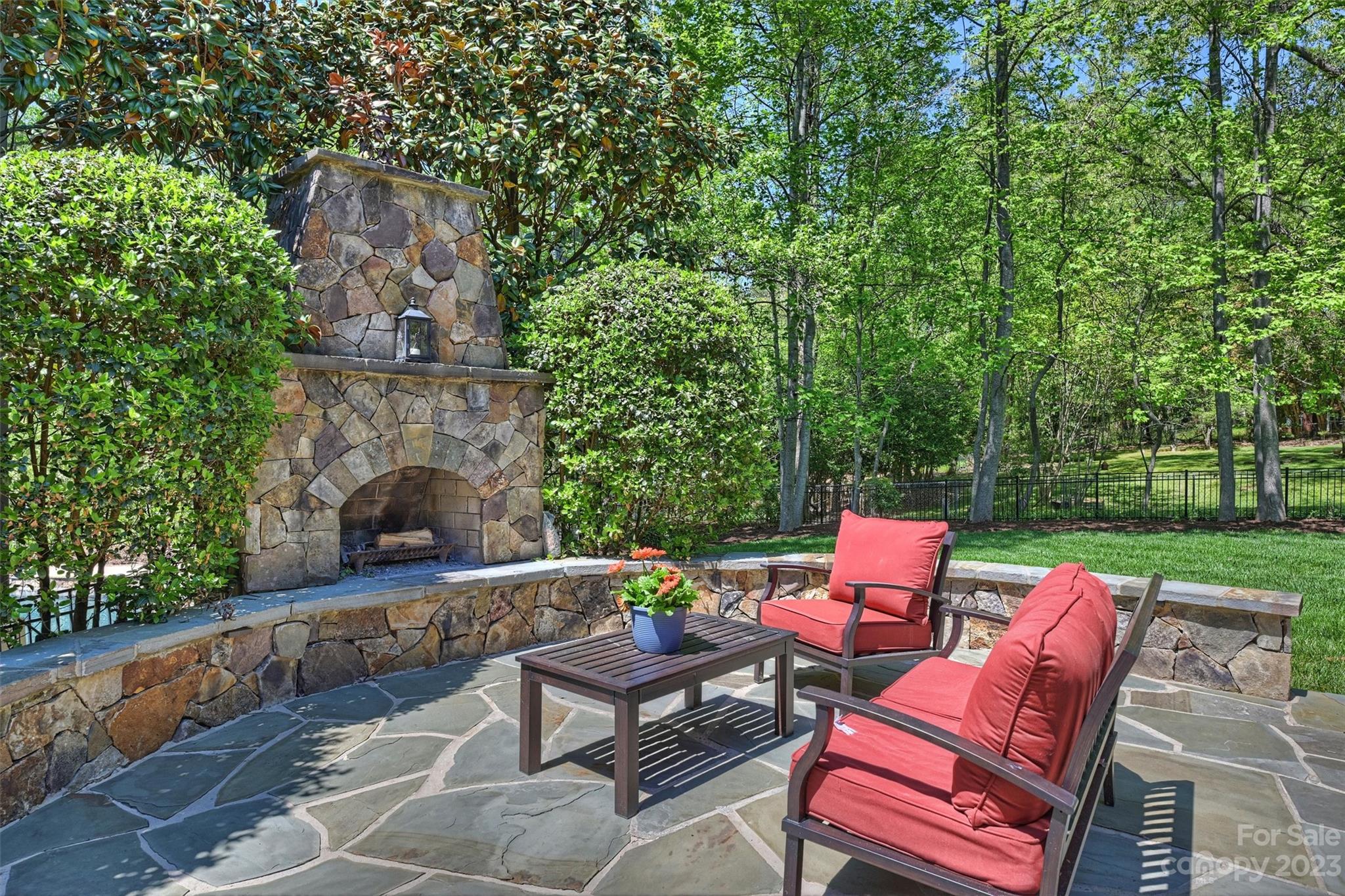 312 Wellingshire Court Matthews NC 28105
