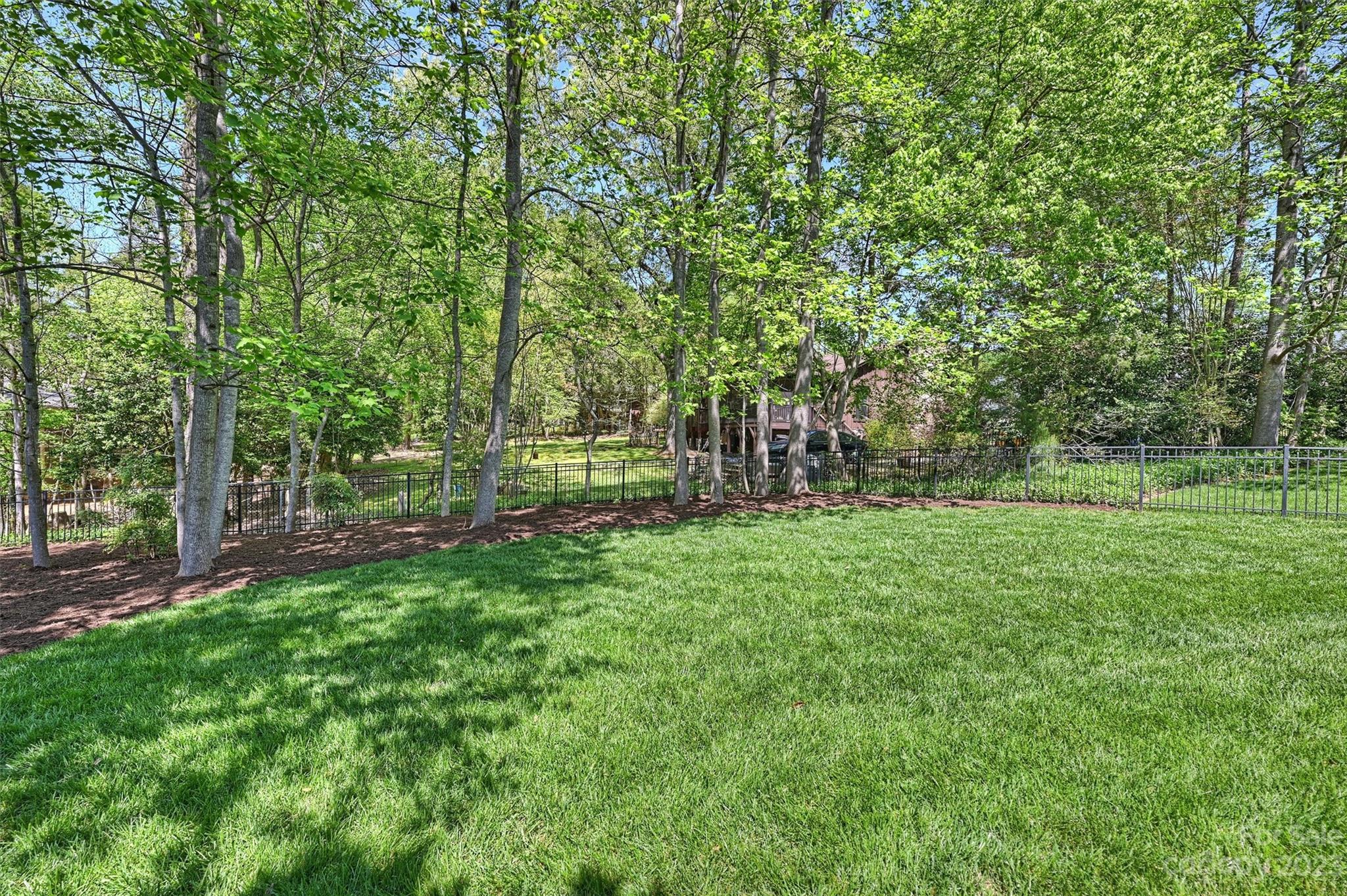 312 Wellingshire Court Matthews NC 28105