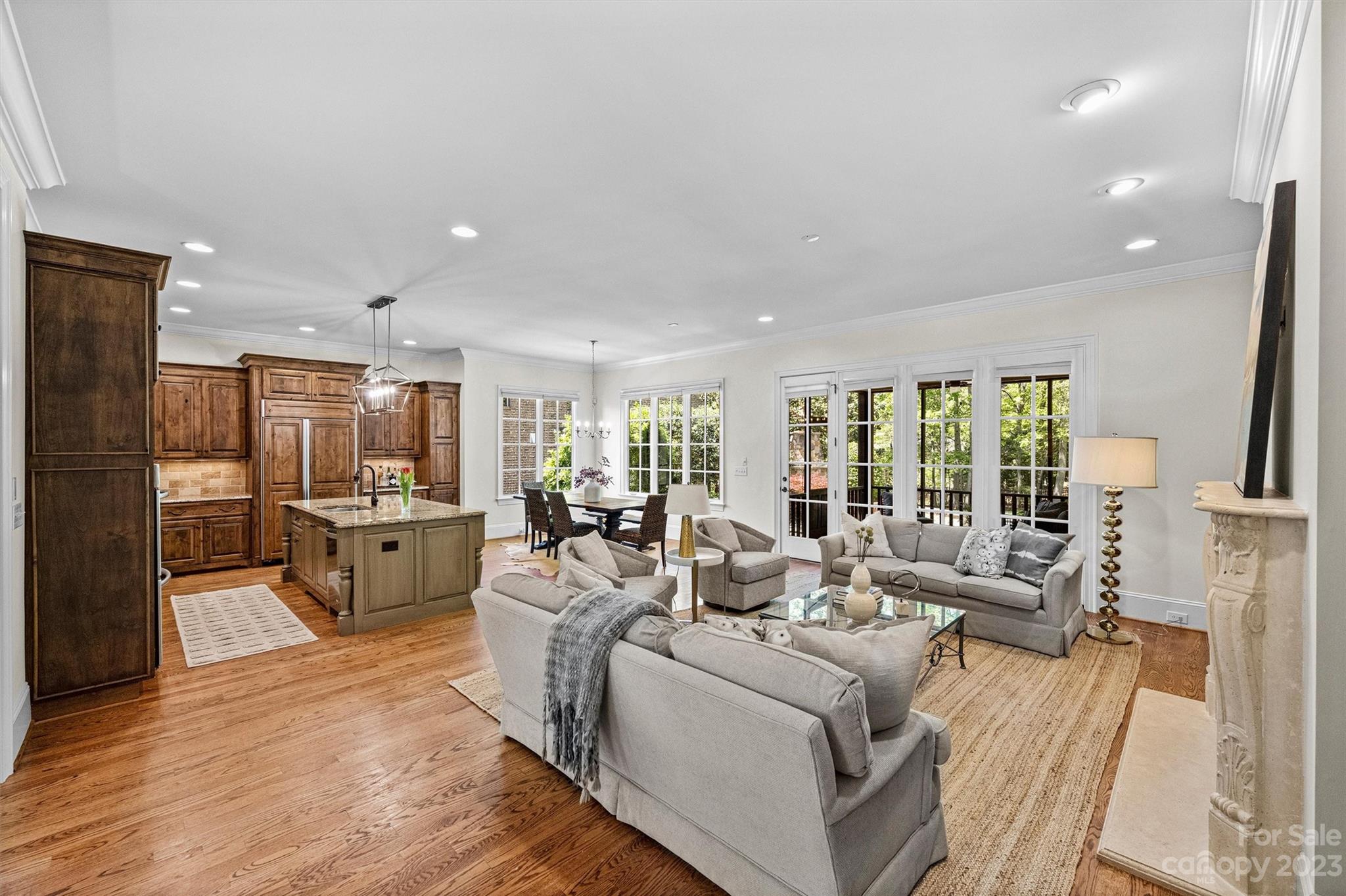 312 Wellingshire Court Matthews NC 28105