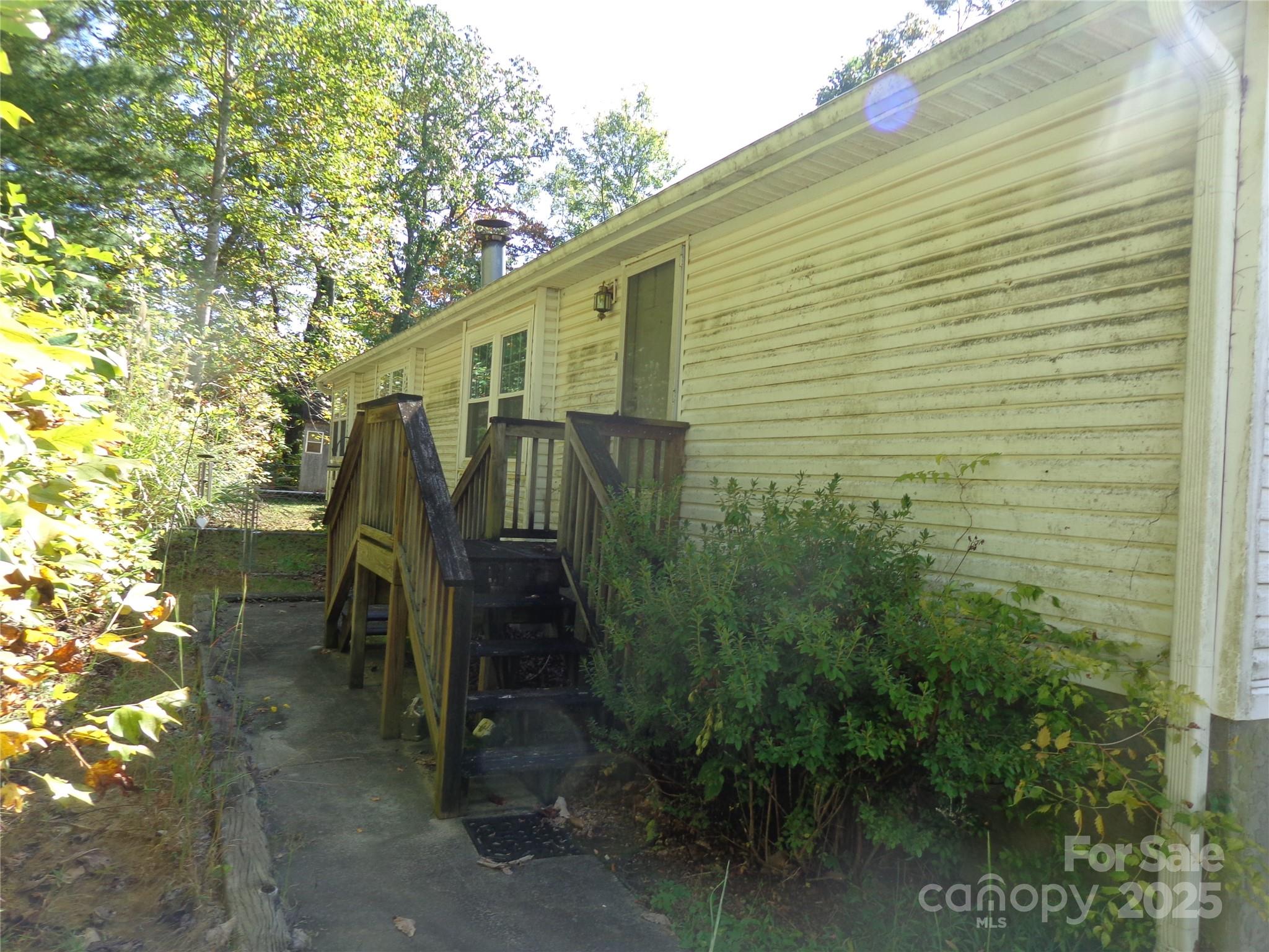 89 Blue Mountain Road Fairview NC 28730