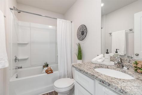 3101 Wynn Way Charlotte NC 28215