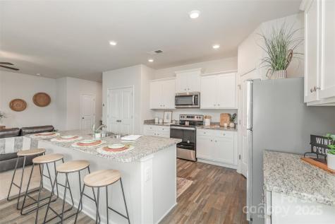 3101 Wynn Way Charlotte NC 28215