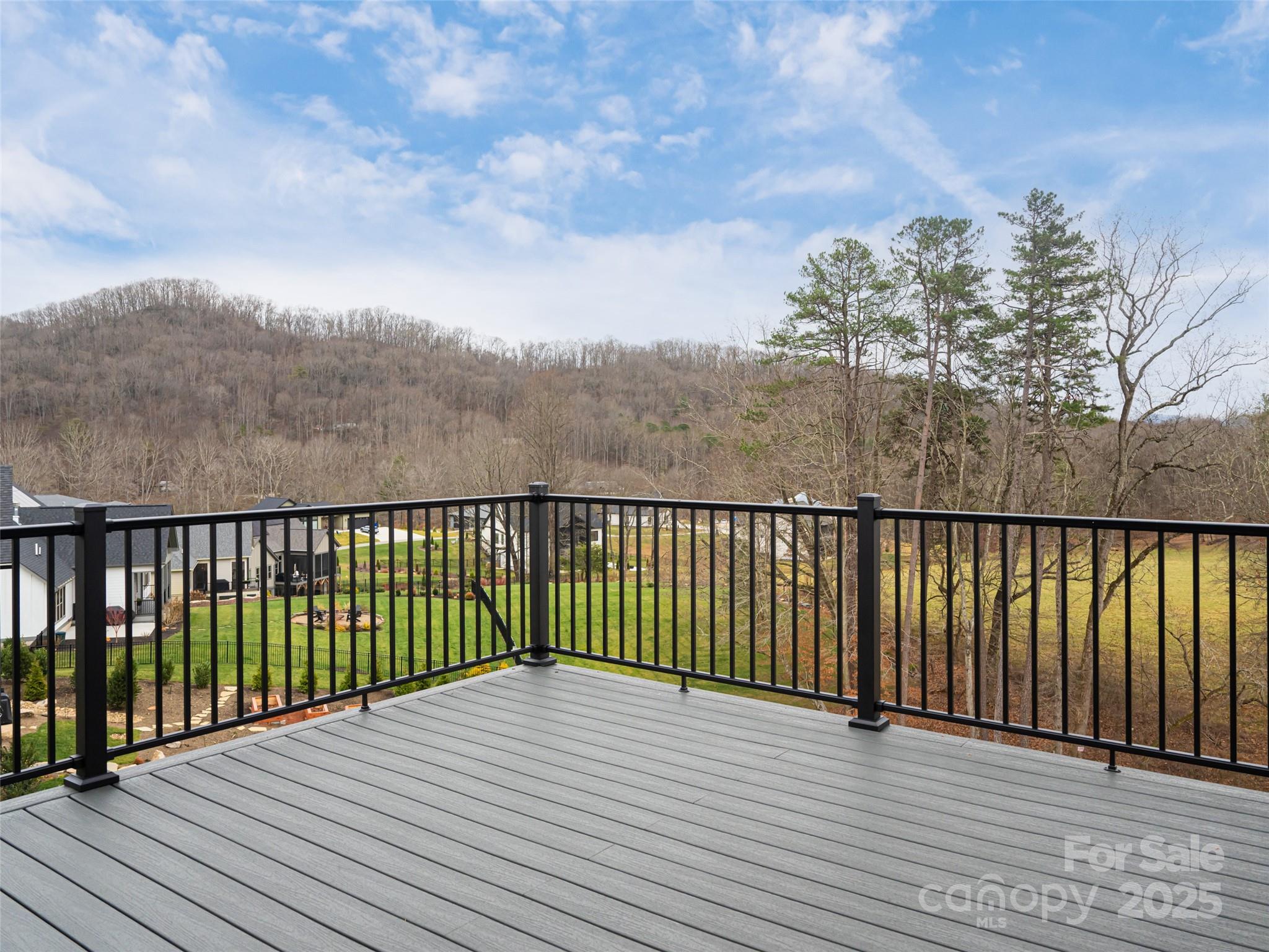 51 Bridgeway Drive Candler NC 28715