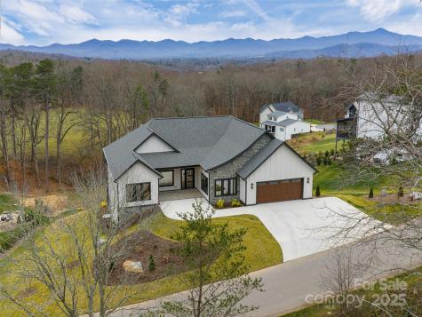 51 Bridgeway Drive Candler NC 28715