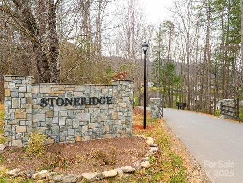51 Bridgeway Drive Candler NC 28715
