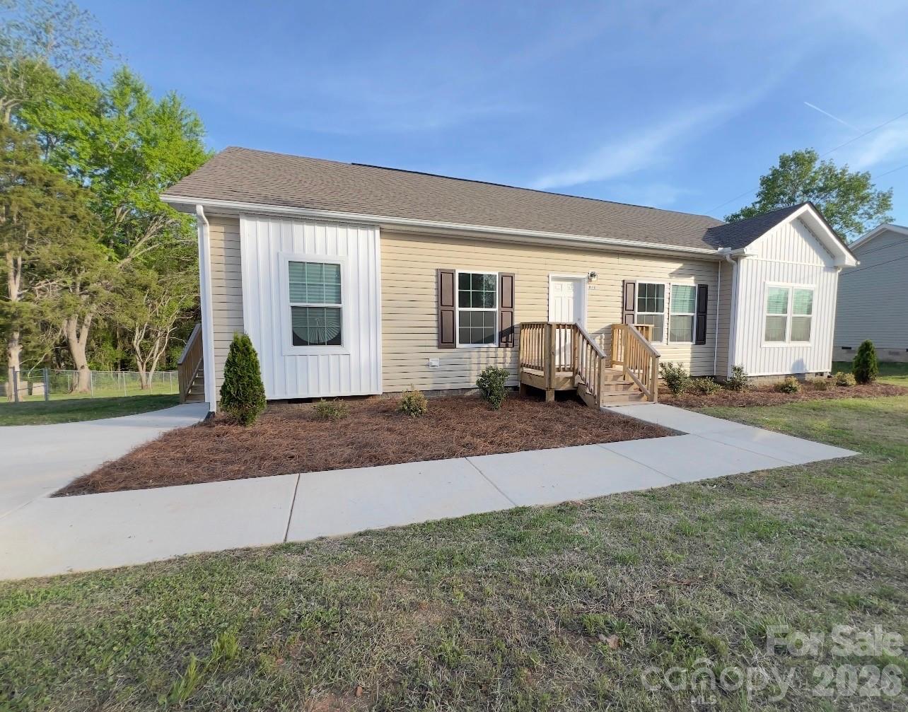819 Wellwood Avenue Statesville NC 28677