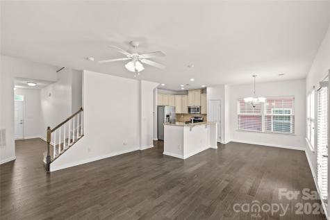 2435 Alyssa Lane Charlotte NC 28208