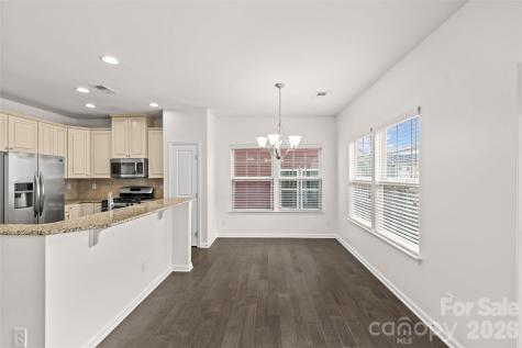 2435 Alyssa Lane Charlotte NC 28208