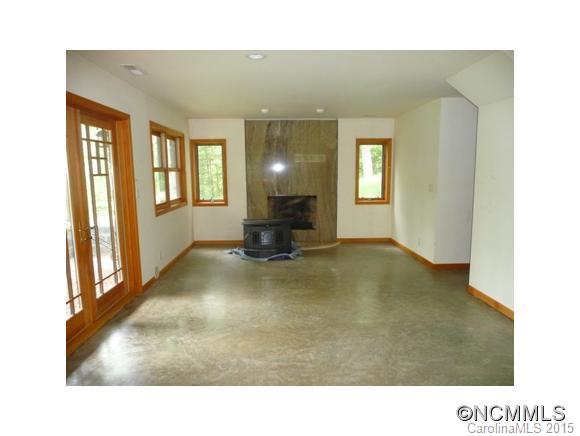 324 Ox Creek Road Weaverville NC 28787