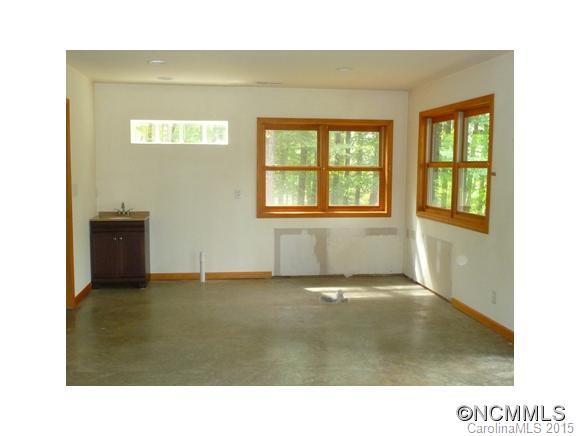 324 Ox Creek Road Weaverville NC 28787