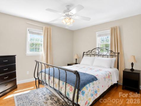 1091 16th Avenue NW Hickory NC 28601