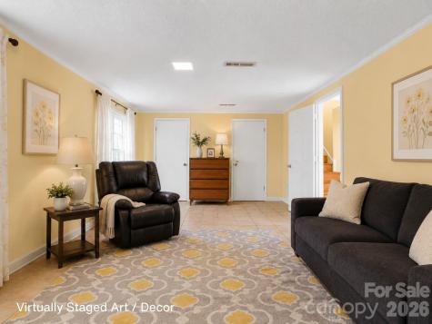 1091 16th Avenue NW Hickory NC 28601