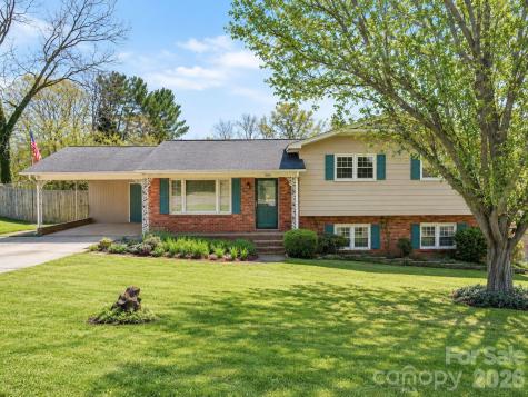 1091 16th Avenue NW Hickory NC 28601