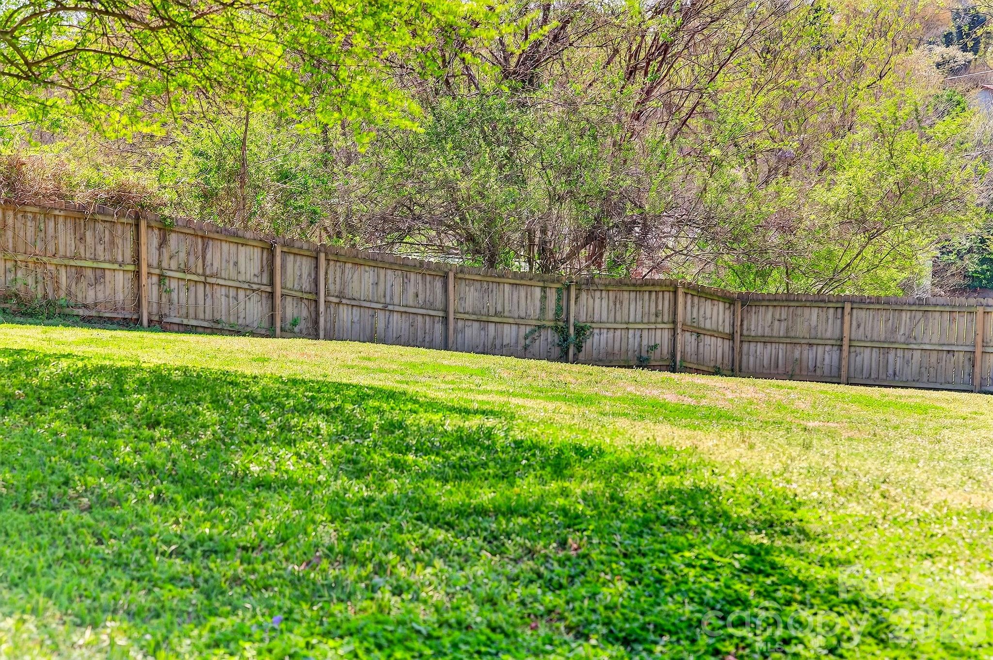 1091 16th Avenue NW Hickory NC 28601