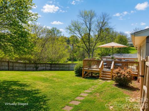 1091 16th Avenue NW Hickory NC 28601