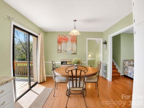 1091 16th Avenue NW Hickory NC 28601