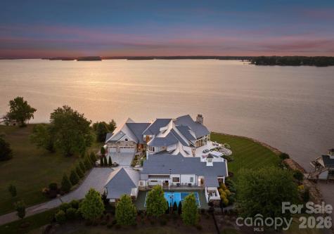 8515 Norman Estates Drive Denver NC 28037