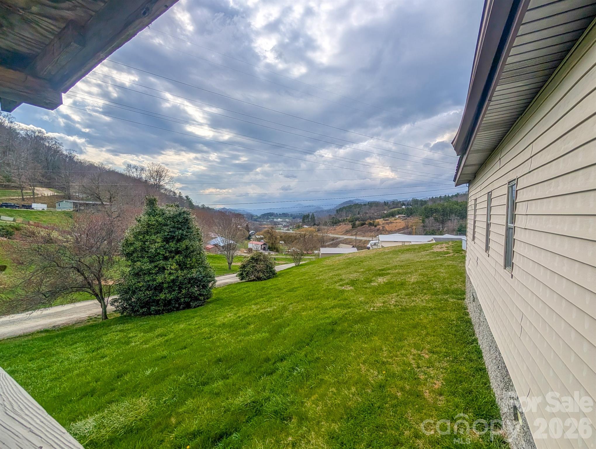 107 Mockingbird Lane Burnsville NC 28714
