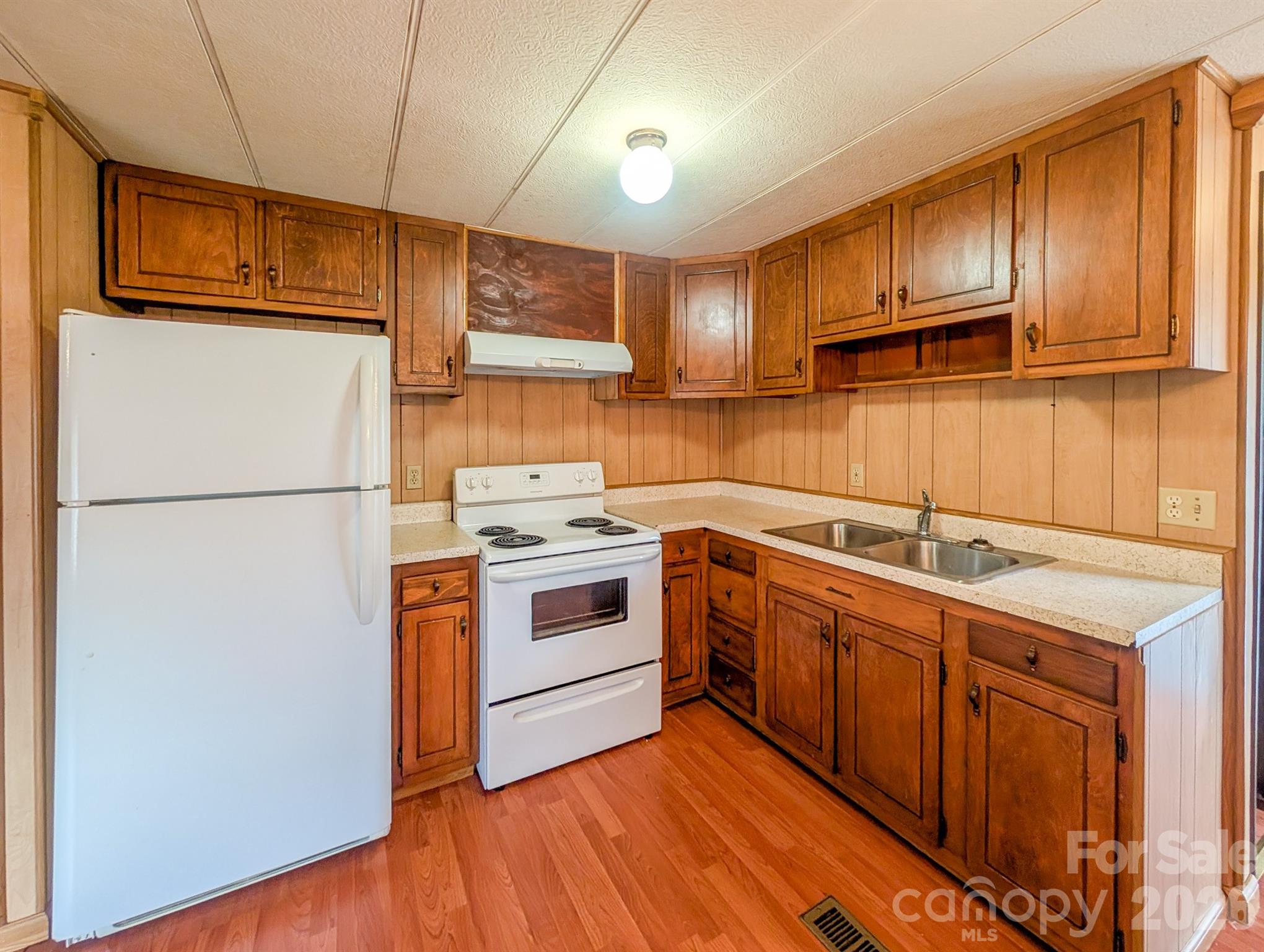107 Mockingbird Lane Burnsville NC 28714