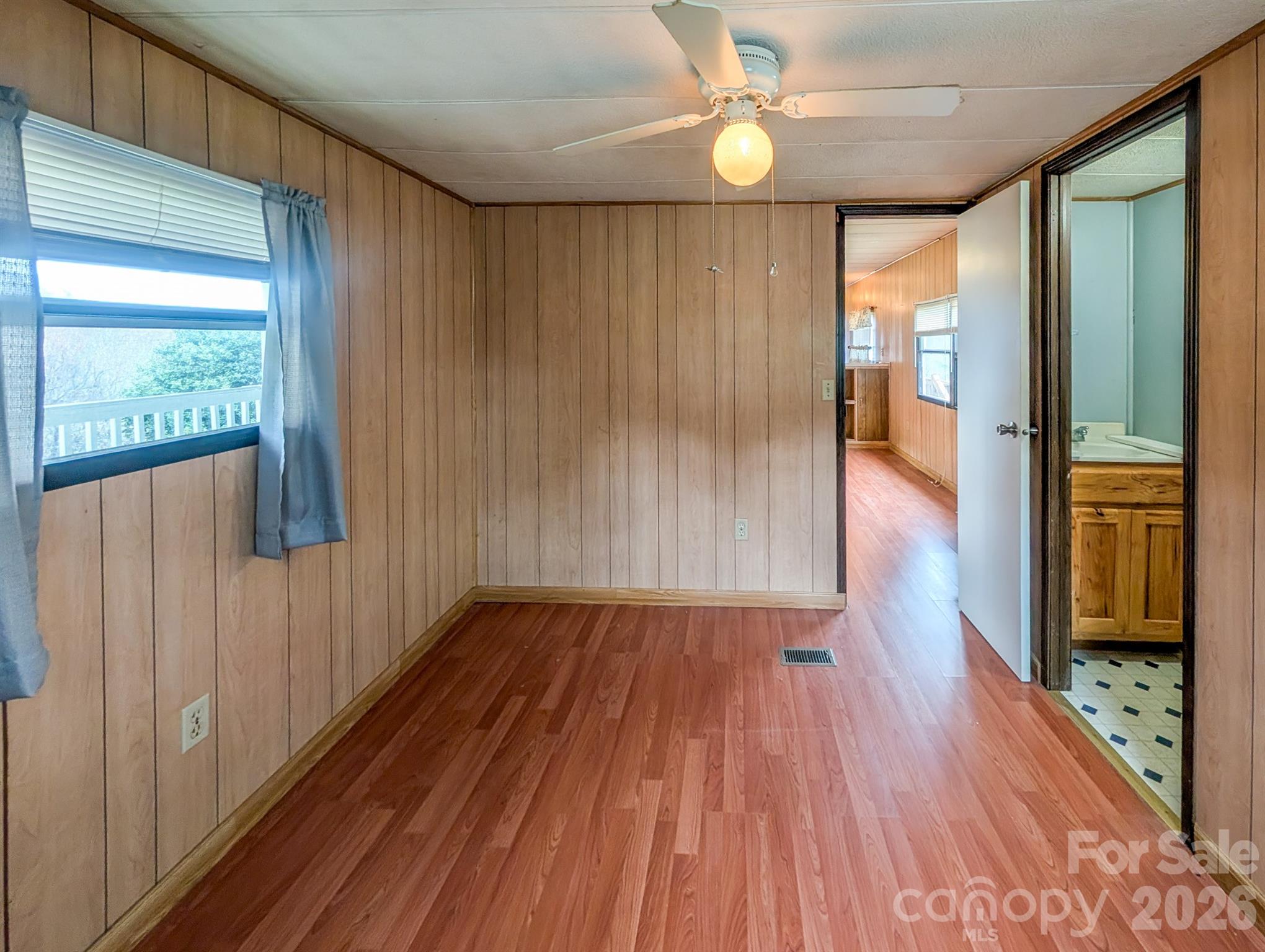 107 Mockingbird Lane Burnsville NC 28714