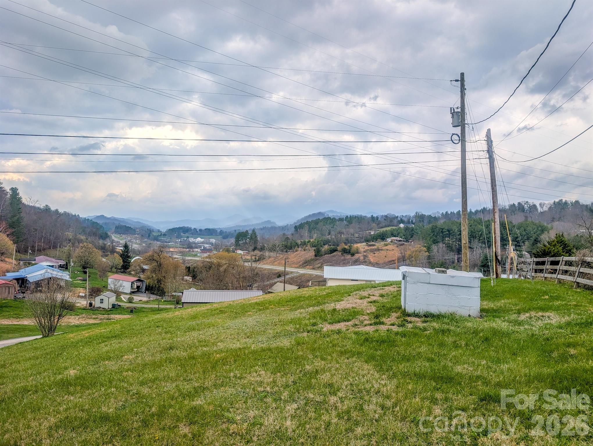 107 Mockingbird Lane Burnsville NC 28714