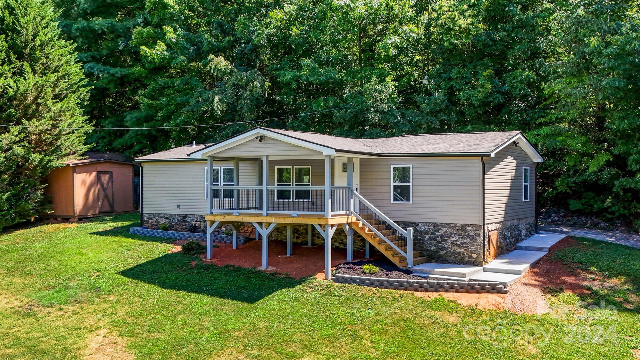 4870 Crystal Creek Road Morganton NC 28655