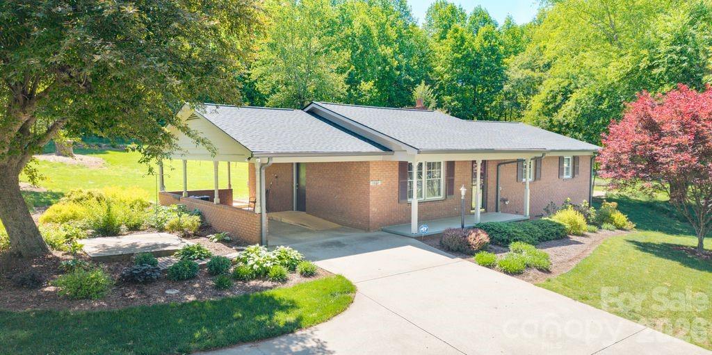 1802 Hopewell Road Morganton NC 28655