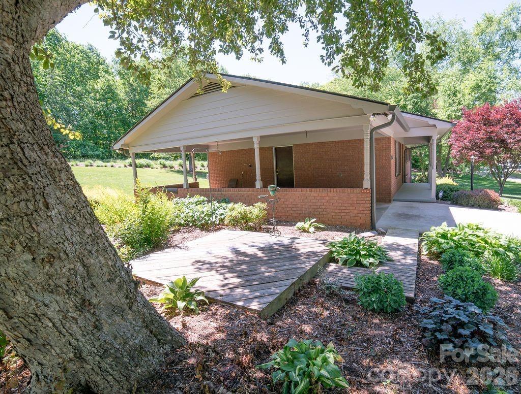 1802 Hopewell Road Morganton NC 28655