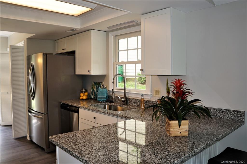 6814 El Greco Court Charlotte NC 28226