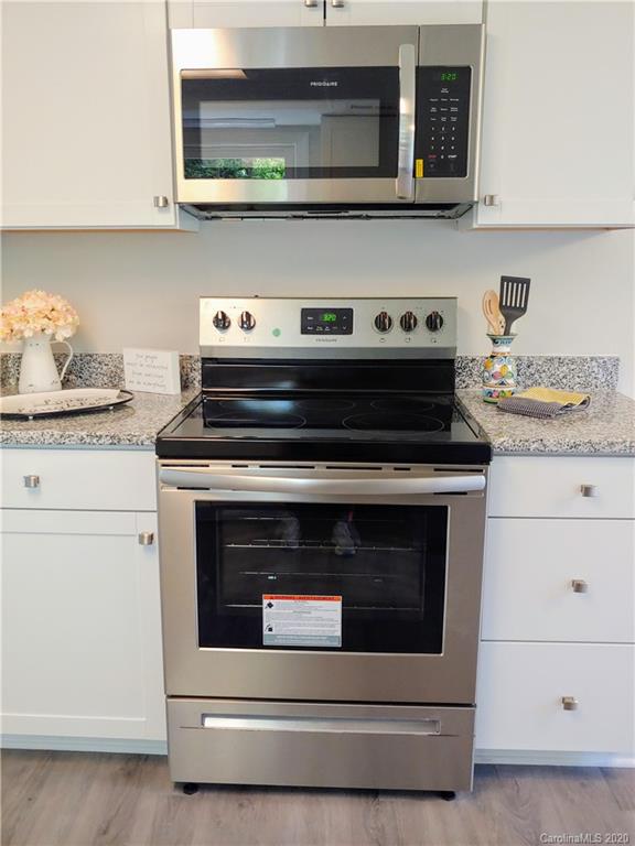 6814 El Greco Court Charlotte NC 28226