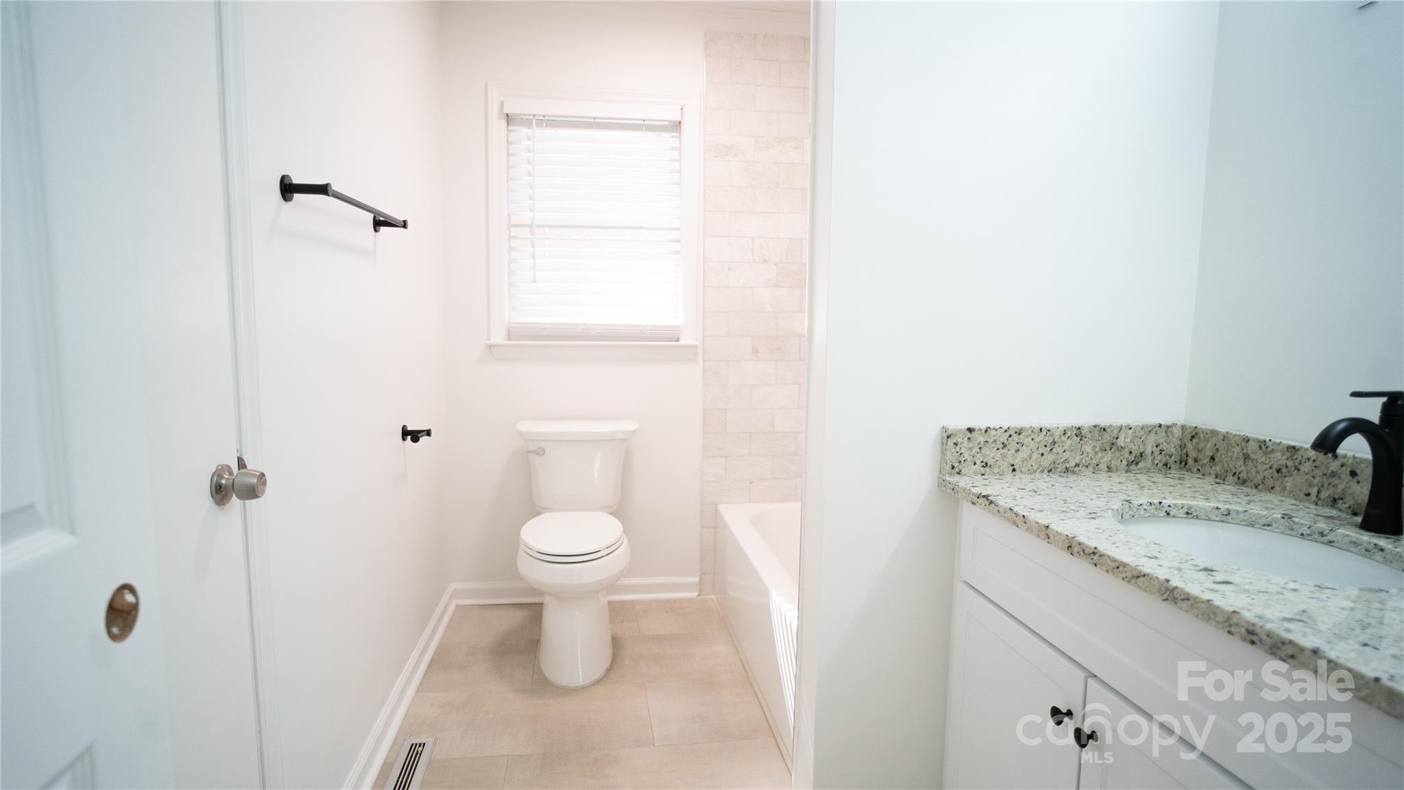 3916 David Cox Road Charlotte NC 28269