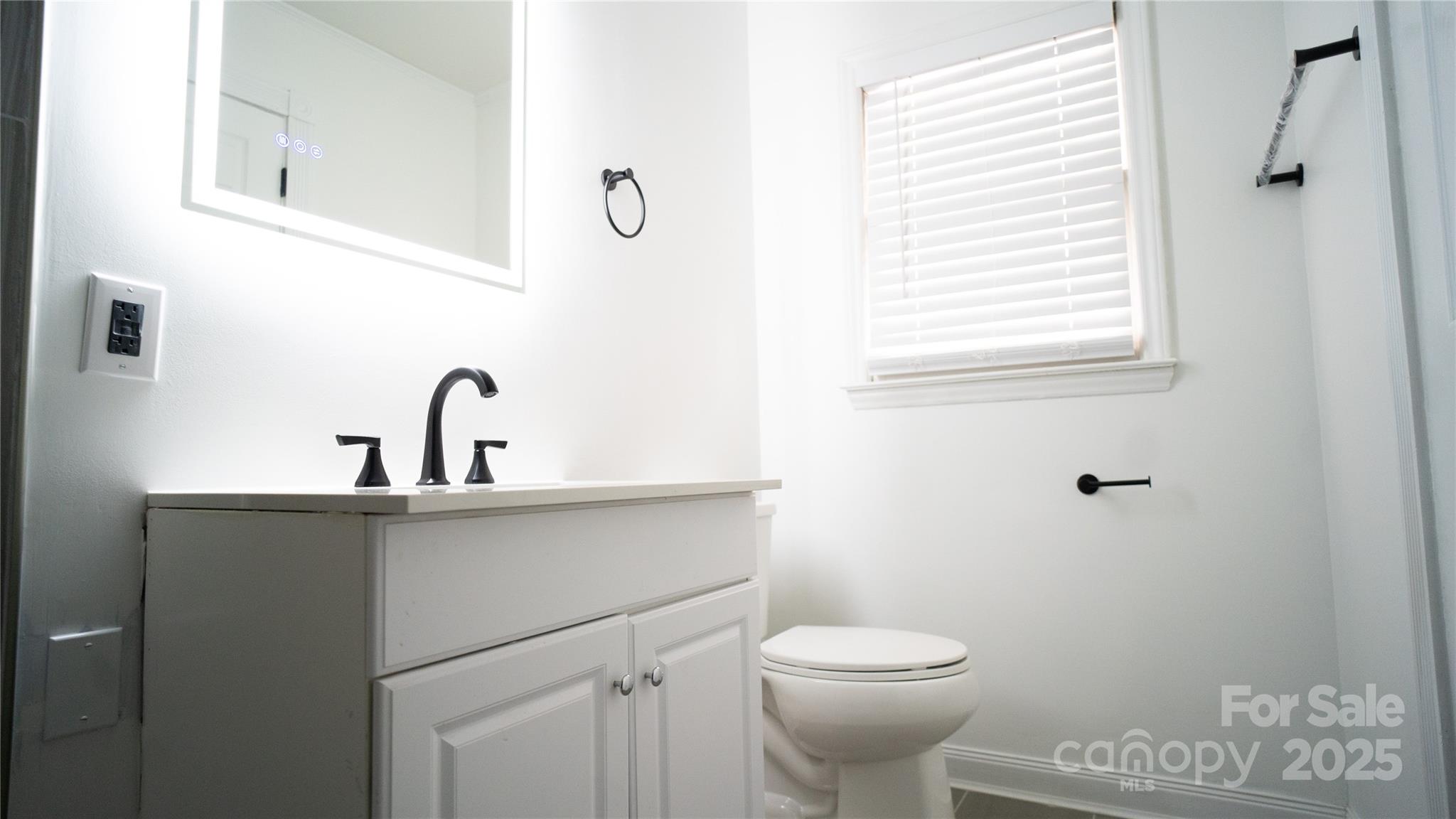 3916 David Cox Road Charlotte NC 28269