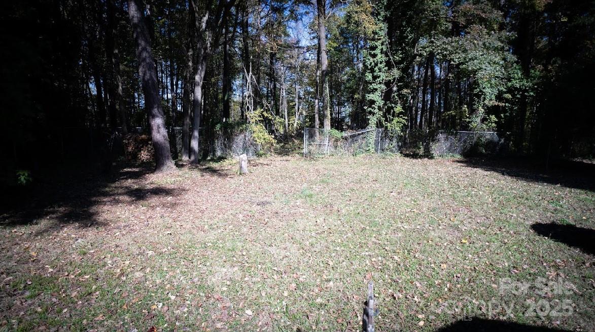 3916 David Cox Road Charlotte NC 28269