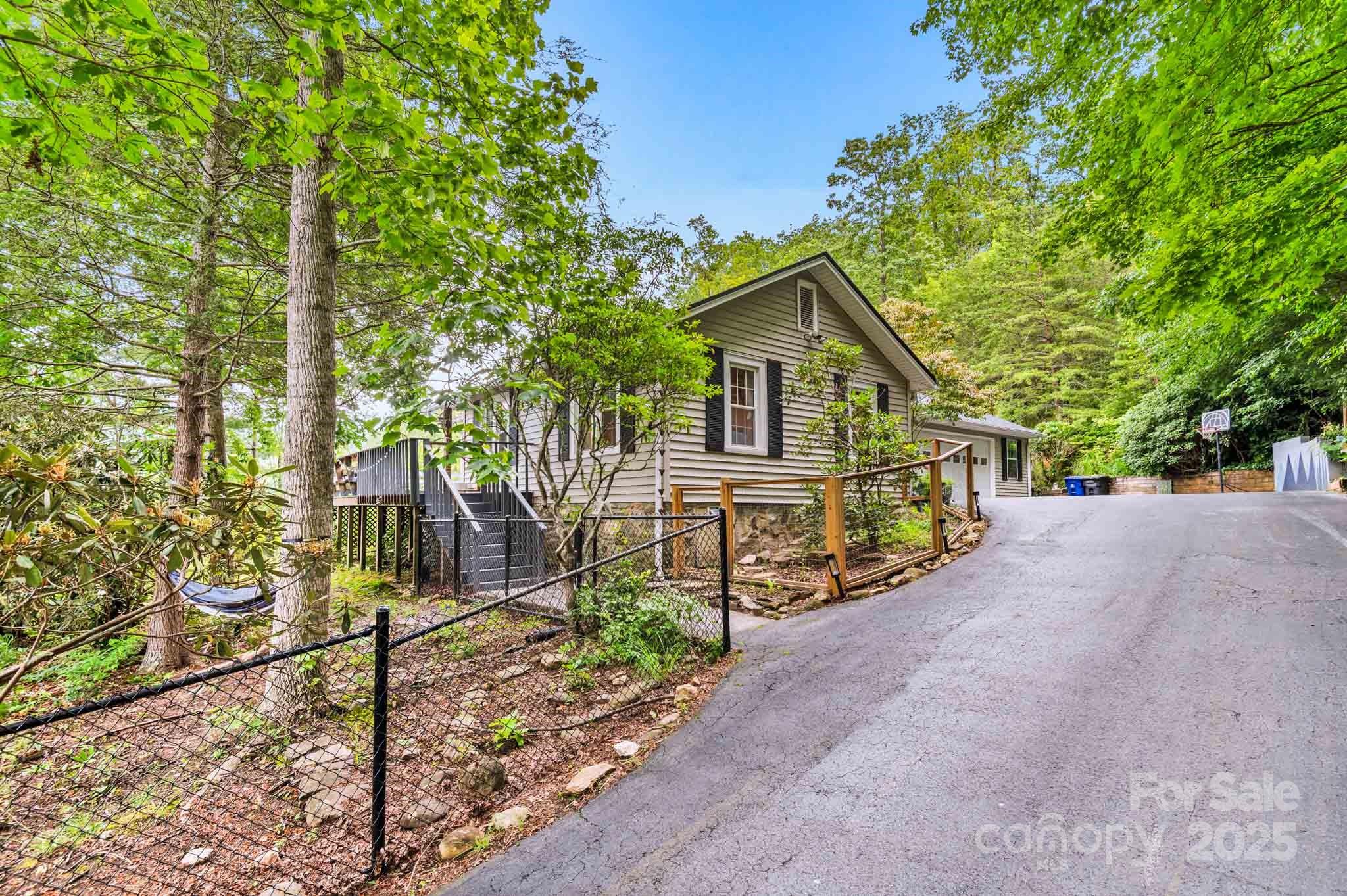 32 Tucker Road Black Mountain NC 28711
