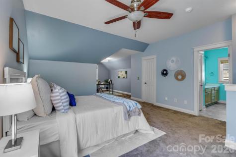 6747 E Douglas Park Drive Huntersville NC 28078