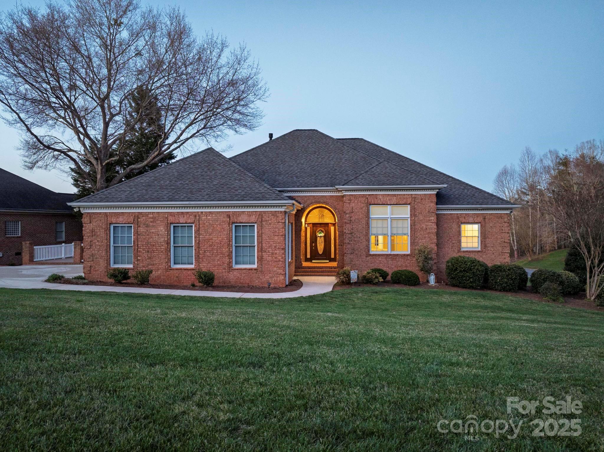 110 49th Avenue Place NW Hickory NC 28601