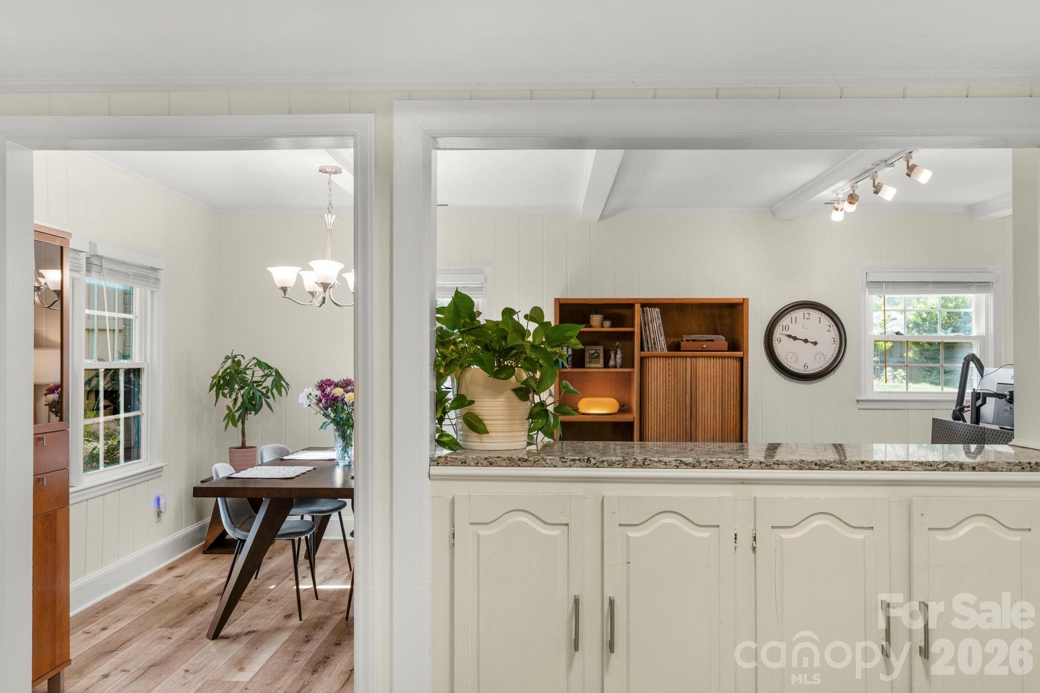 6038 Netherwood Drive Charlotte NC 28210