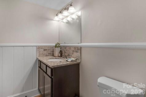 6038 Netherwood Drive Charlotte NC 28210