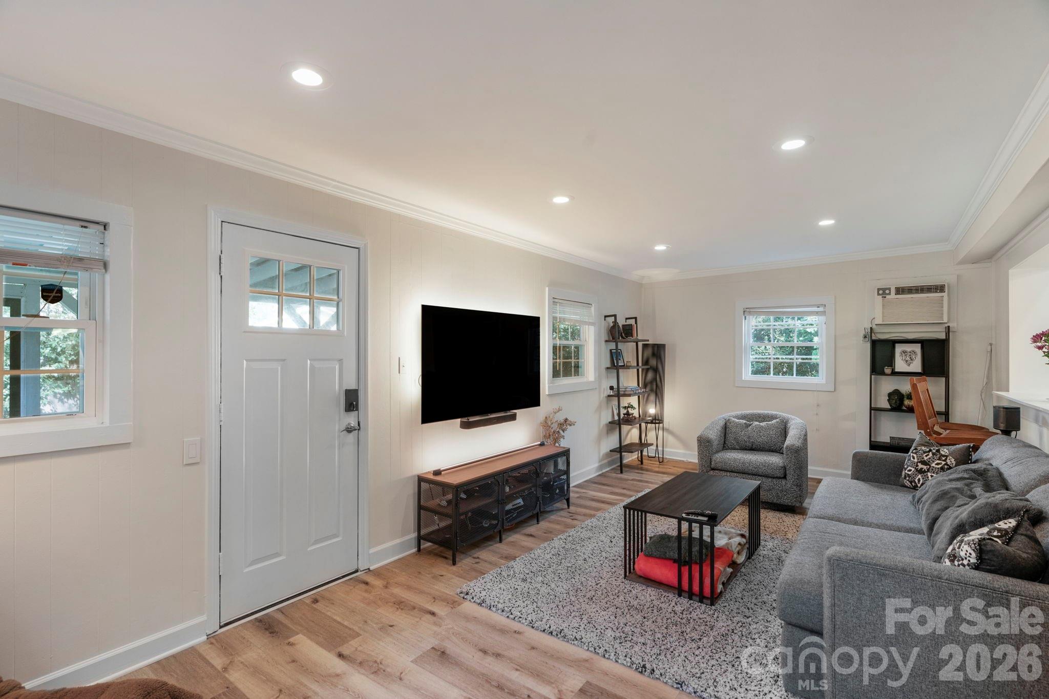 6038 Netherwood Drive Charlotte NC 28210