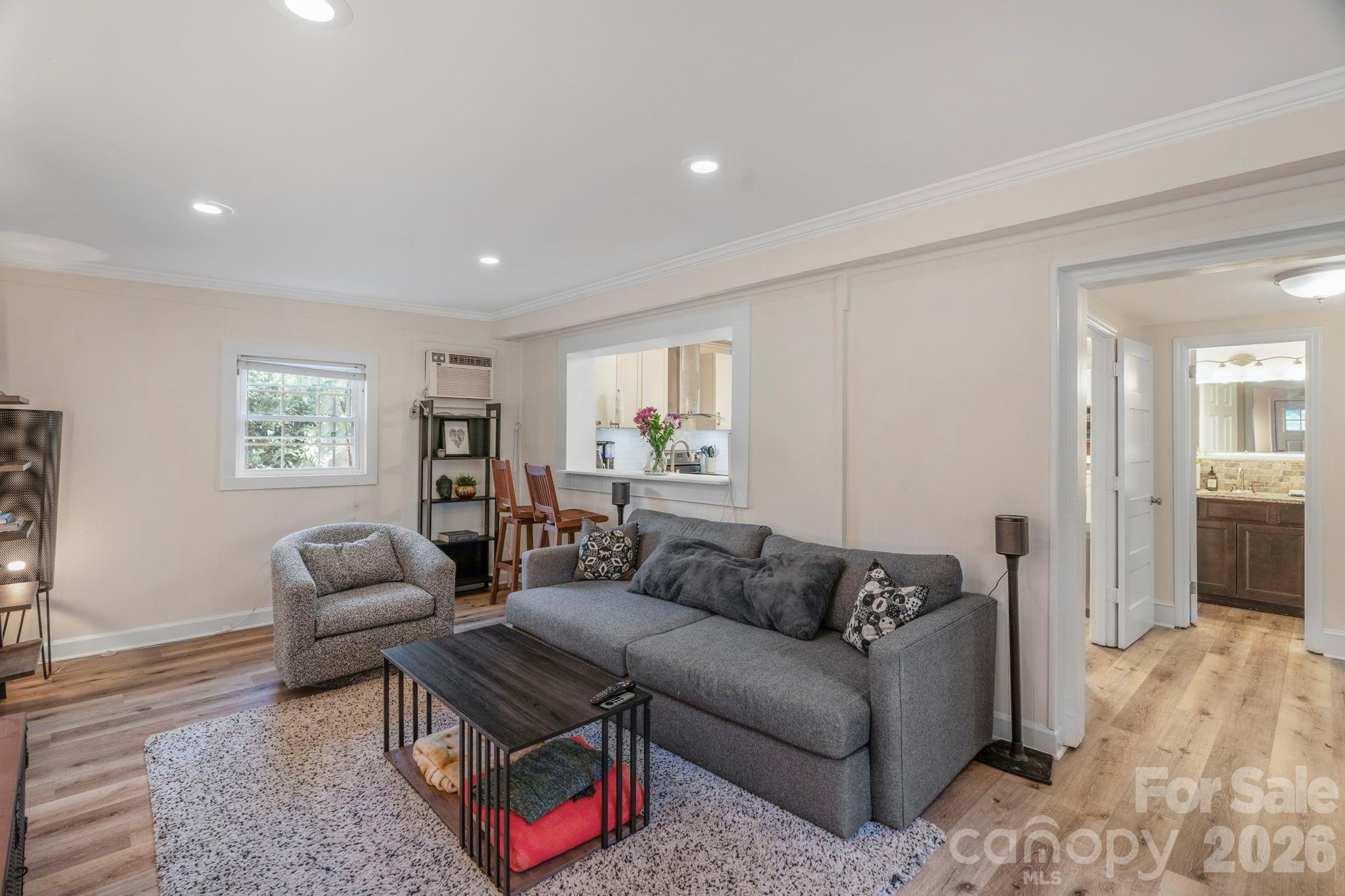 6038 Netherwood Drive Charlotte NC 28210