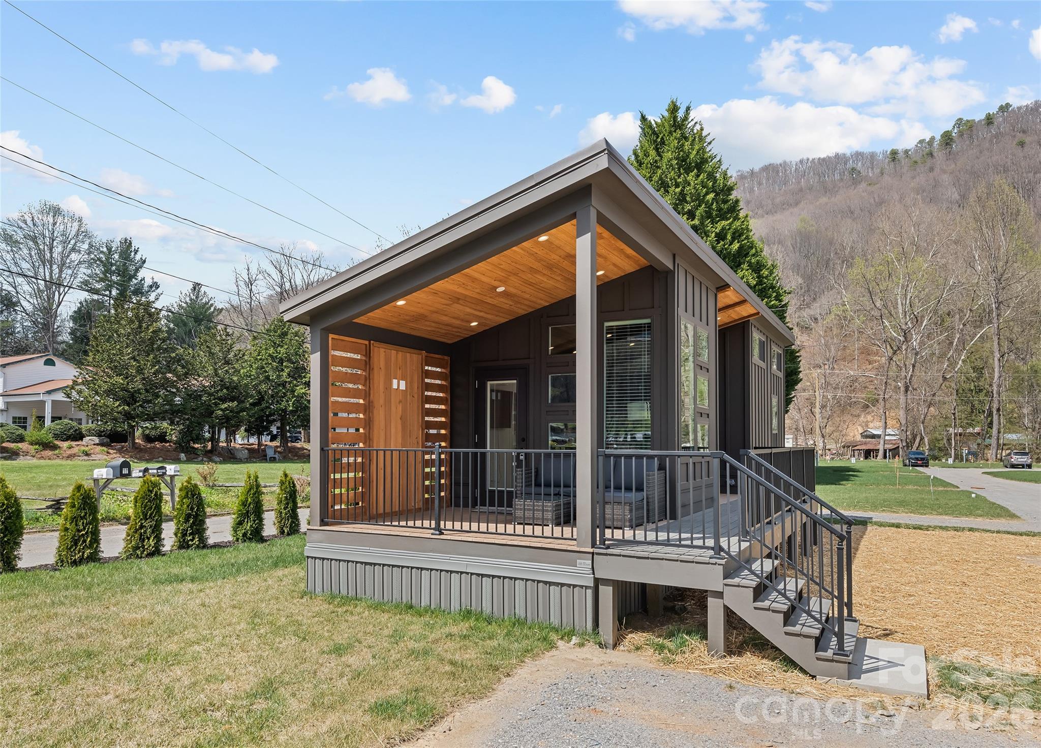 25 Getaway Lane Maggie Valley NC 28751