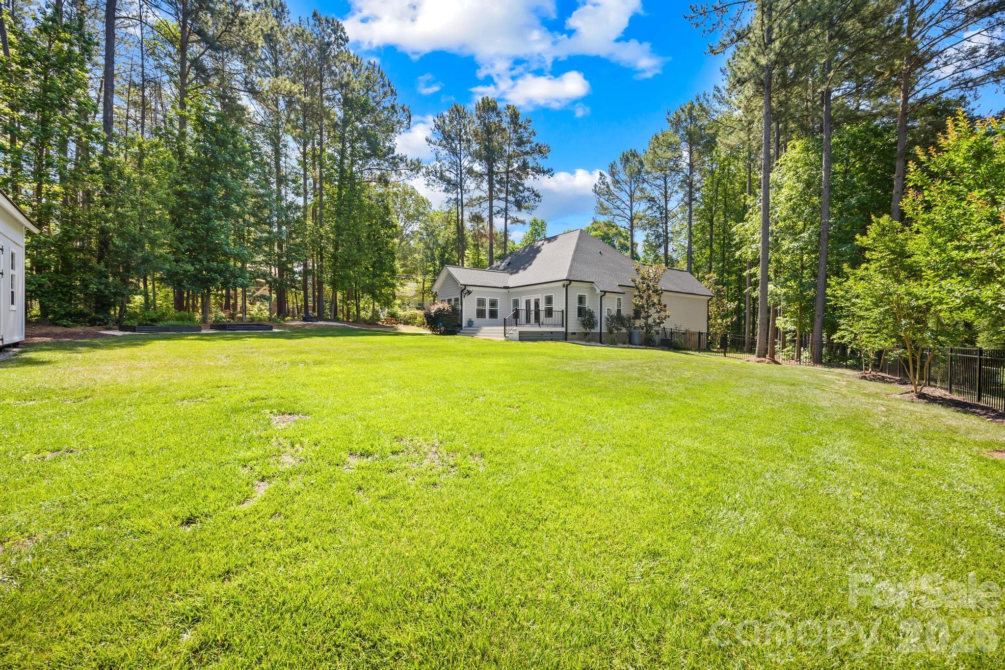 334 Mccrary Road Mooresville NC 28117