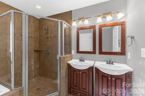 315 Glenn Bridge Road Arden NC 28704