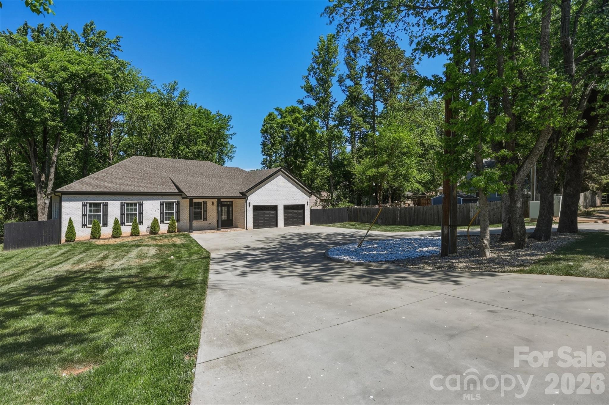 5330 Tuckaseegee Road Charlotte NC 28208