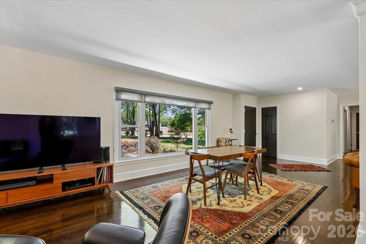 4640 Town And Country Drive Charlotte NC 28226