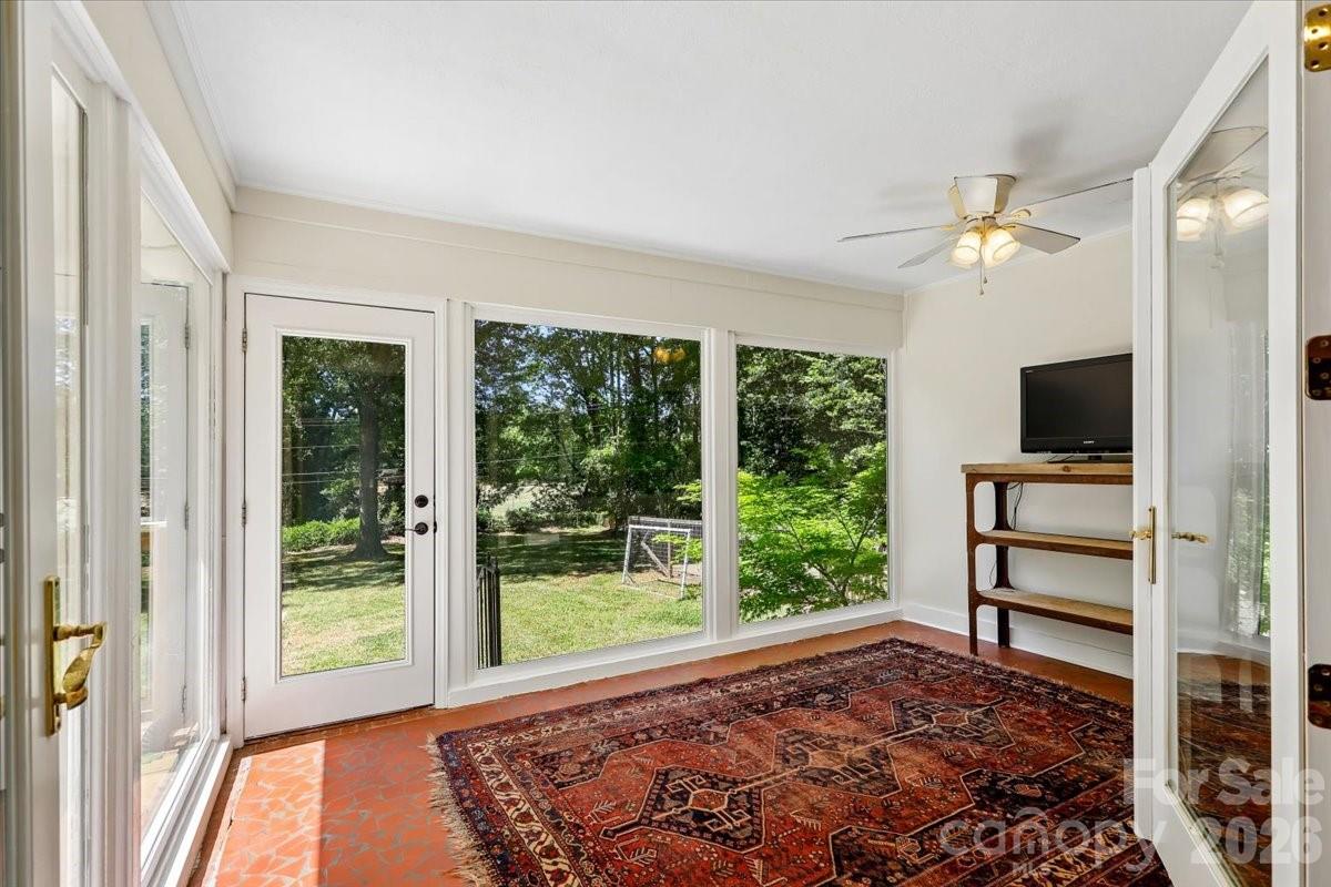 4640 Town And Country Drive Charlotte NC 28226